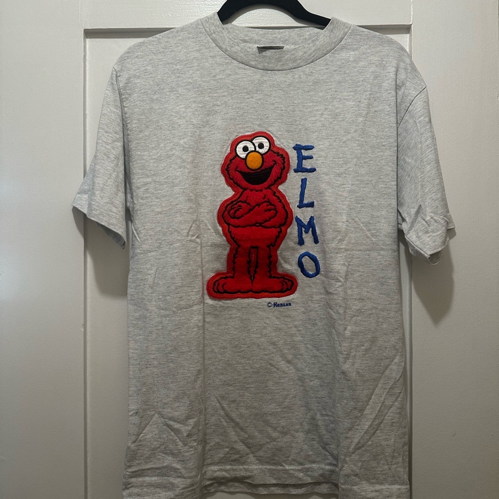 Sesame Street Gray T-Shirt with 3-D Fuzzy Elmo Graphic